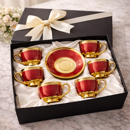 Jogo de Xícaras de Café 12 Peças em Porcelana Vermelha com Detalhes Dourados | Kit Royal Ruby